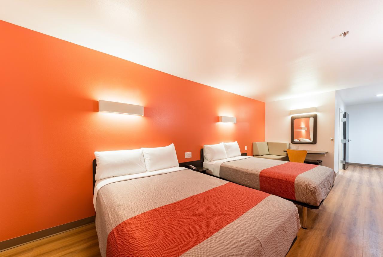 Motel 6 Fort Worth, Tx - North - Saginaw Экстерьер фото