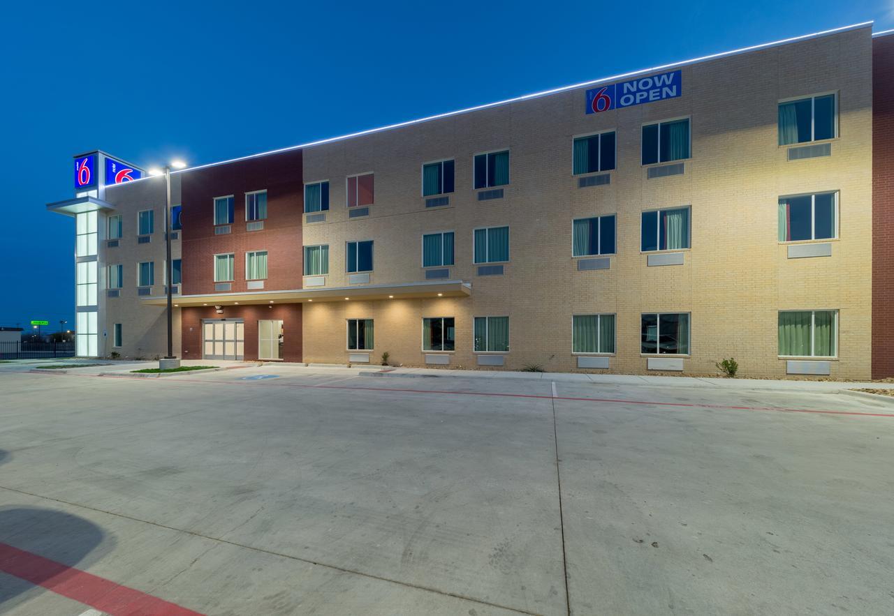 Motel 6 Fort Worth, Tx - North - Saginaw Экстерьер фото
