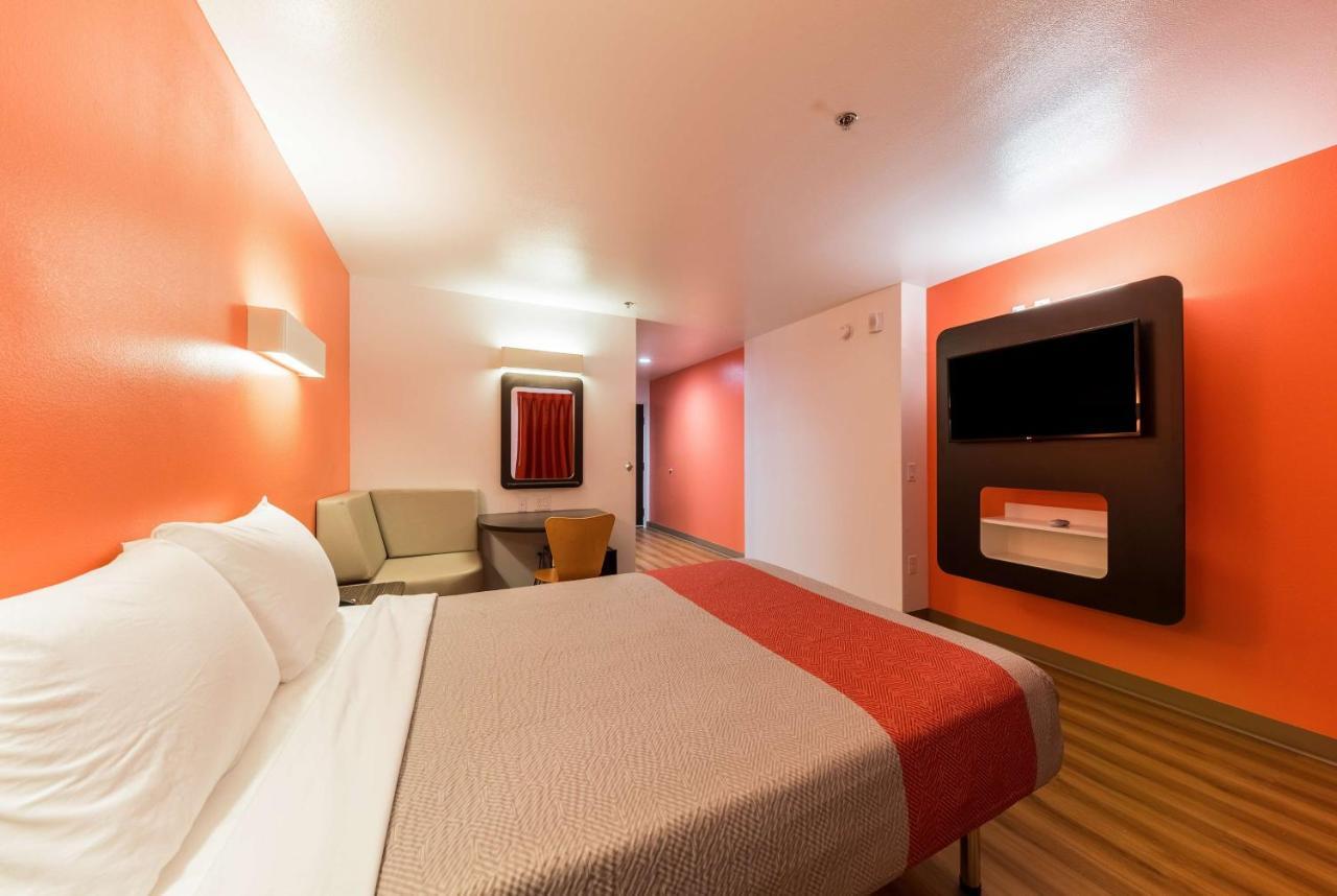 Motel 6 Fort Worth, Tx - North - Saginaw Экстерьер фото