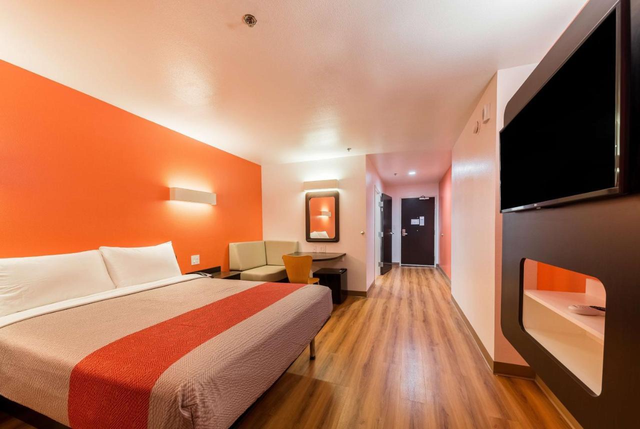 Motel 6 Fort Worth, Tx - North - Saginaw Экстерьер фото