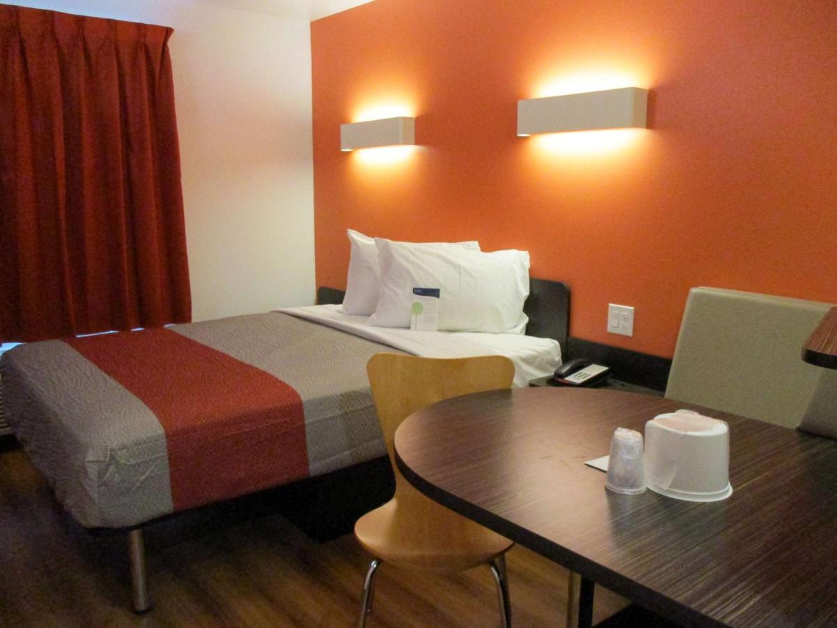 Motel 6 Fort Worth, Tx - North - Saginaw Экстерьер фото